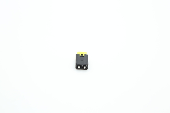 2 4 Pin Black 60V PCB Board Fuse Holder ATO ATU ATC Standard For Automotive
